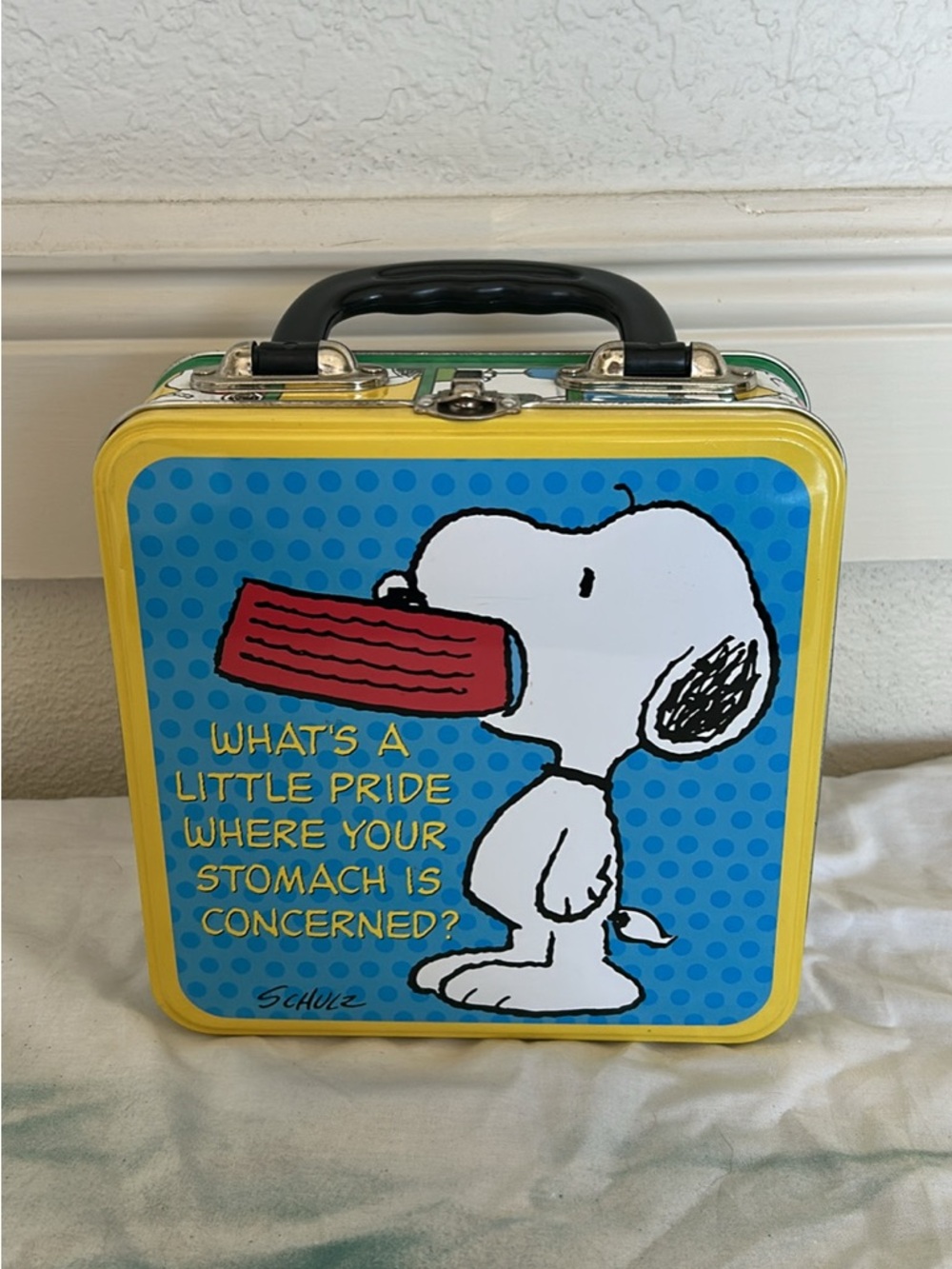 Peanuts Snoopy Blue Yellow Metal Lunchbox